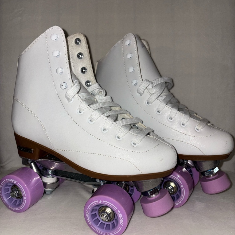 White Pacer Roller Skates with Purple Wheels